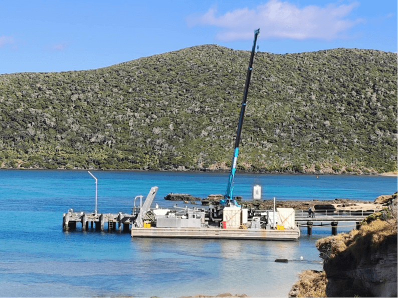 Polaris barge at Lord Howe Island jetty